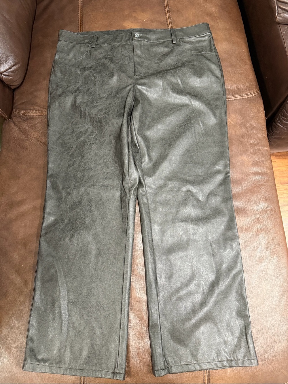 Divided Faux Leather pants in Charcoal-brown sz 18 nice!! …….152